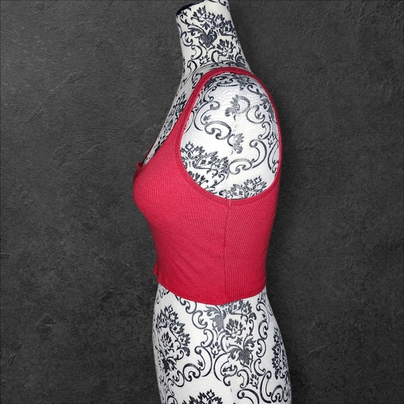GARAGE Red Ribbed Crop Top - Small - Picture 2 of 5